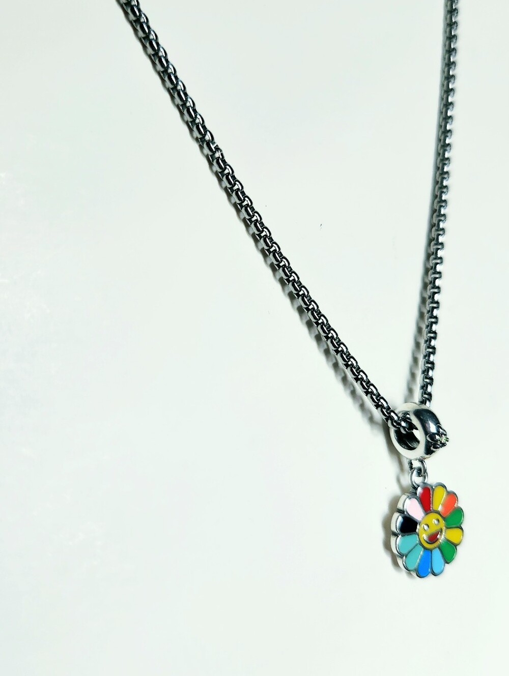 CHARM - Picture 6 of 7